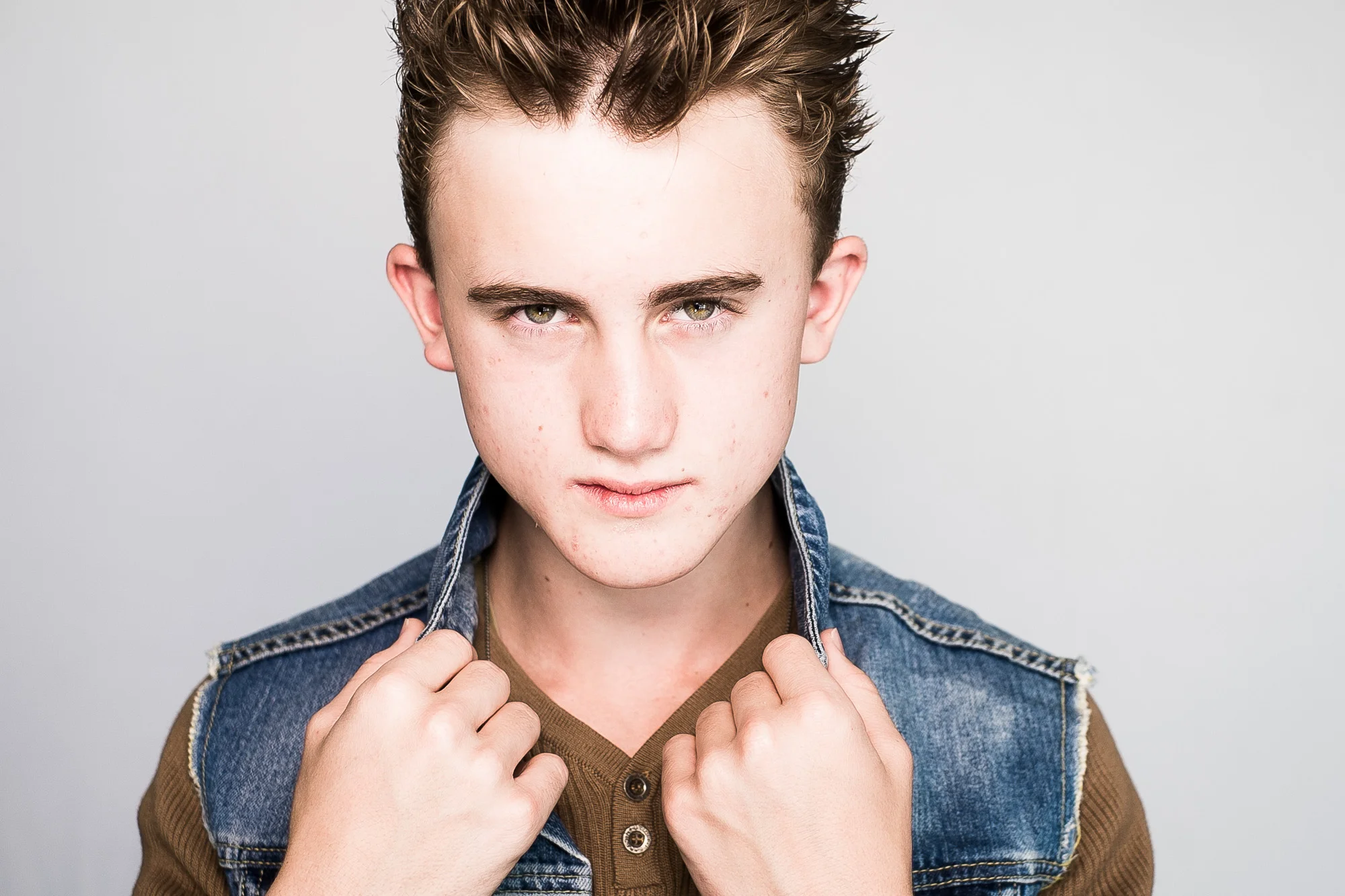 A Professional headshot session for ben by the premier headshot photographer in Adelaide andre Goosen for boom headshots