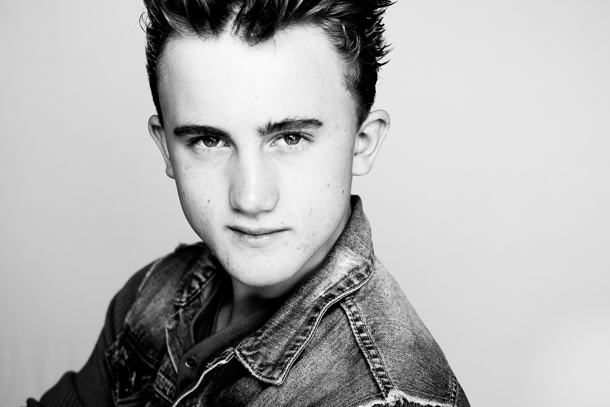 A Professional headshot session for ben by the premier headshot photographer in Adelaide andre Goosen for boom headshots