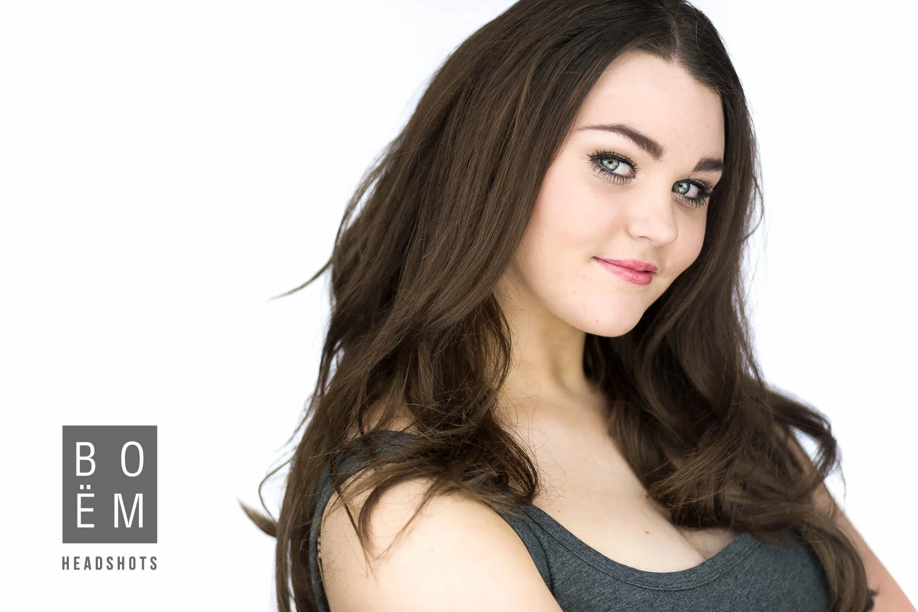 PARIS :: A HEADSHOT SESSION