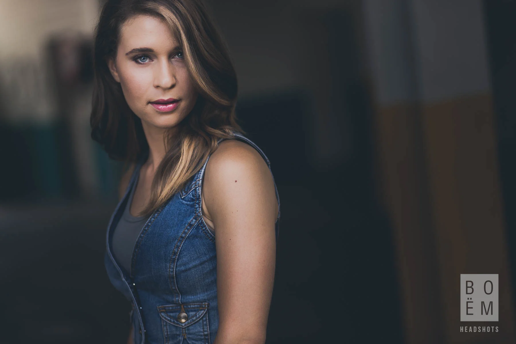 Amy! We've shot Amy lots in the past and had the pleasure of getting her back in for a outdoors session this last week and man I was again blown away by how good she is! Loving this set of new professional headshots for her.