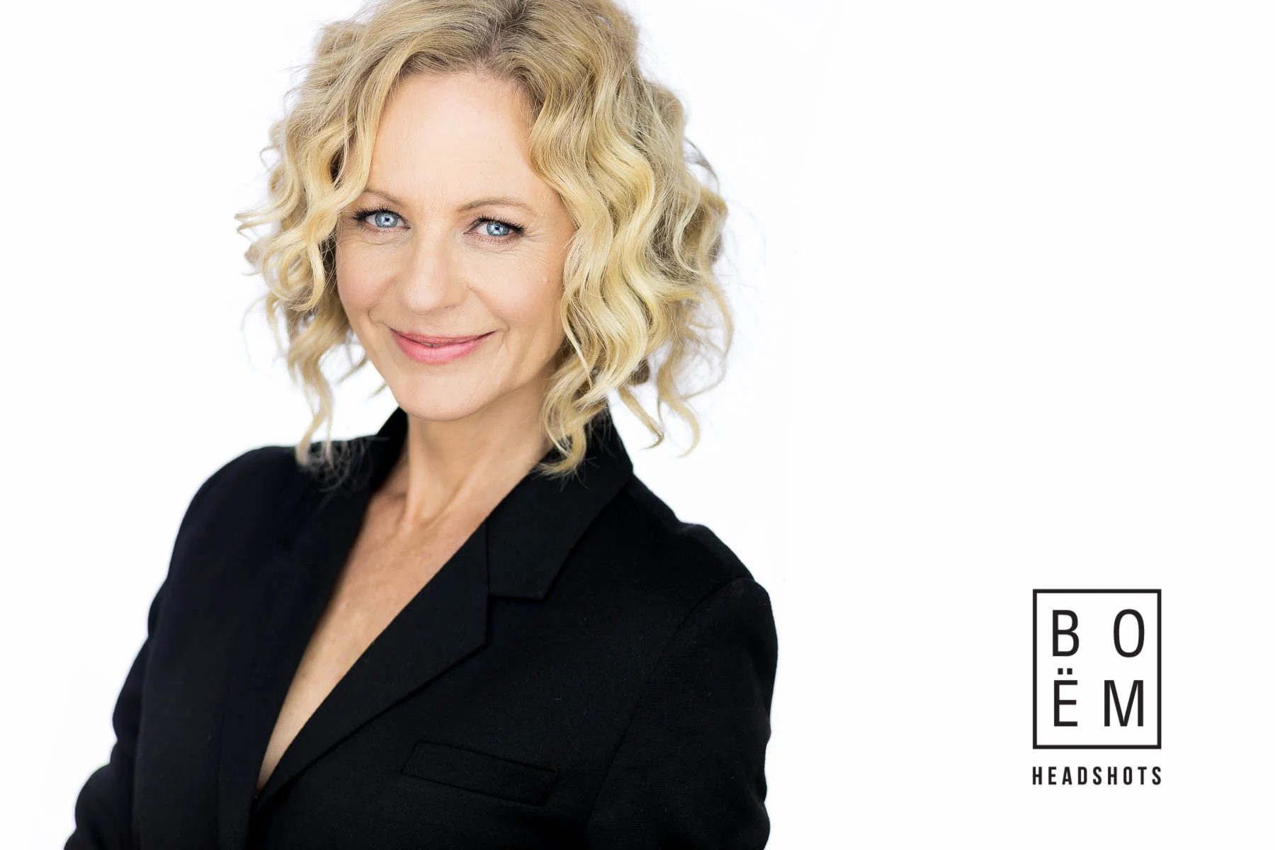 LISA :: EXECUTIVE HEADSHOTS