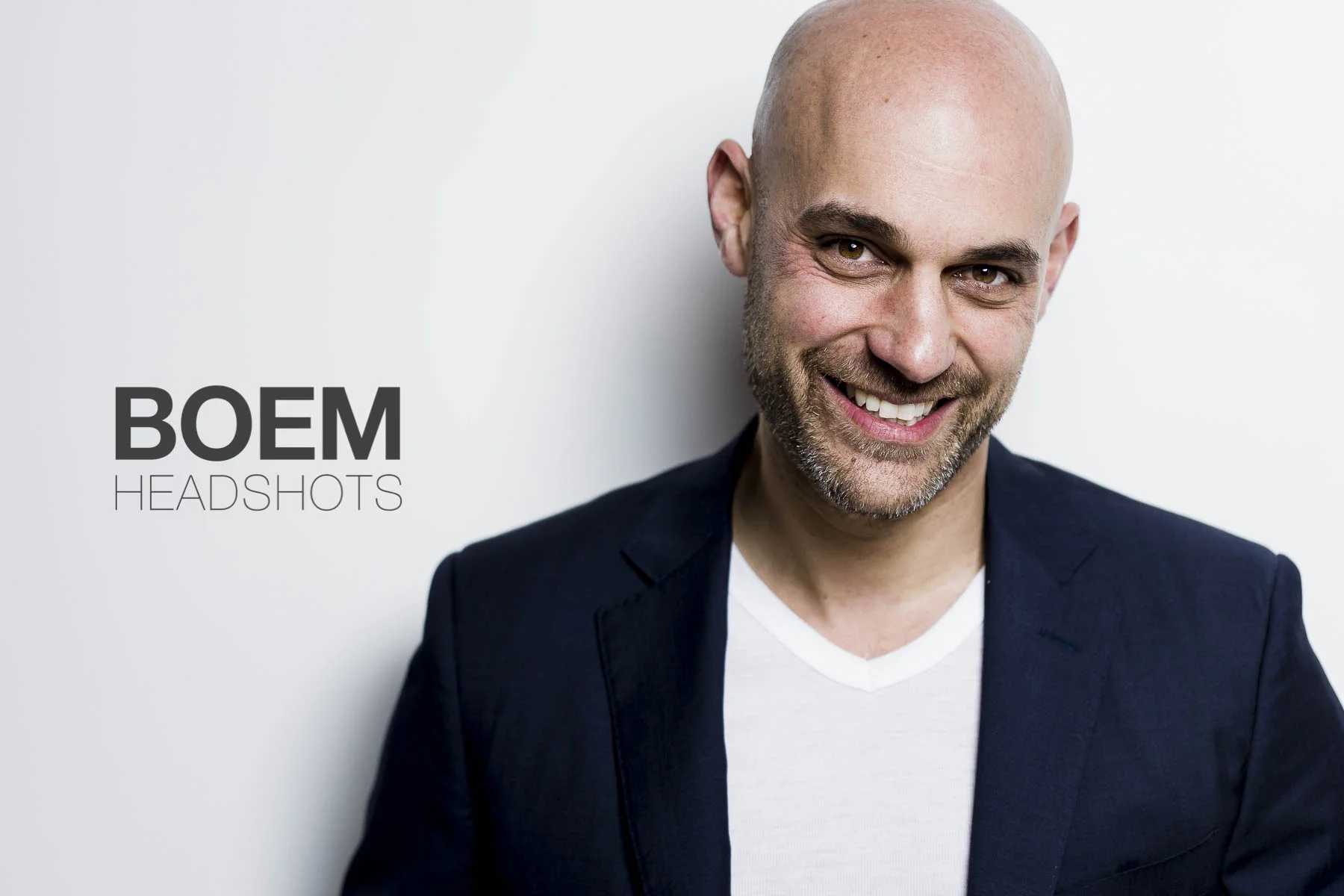 CHRIS :: A HEADSHOT SESSION