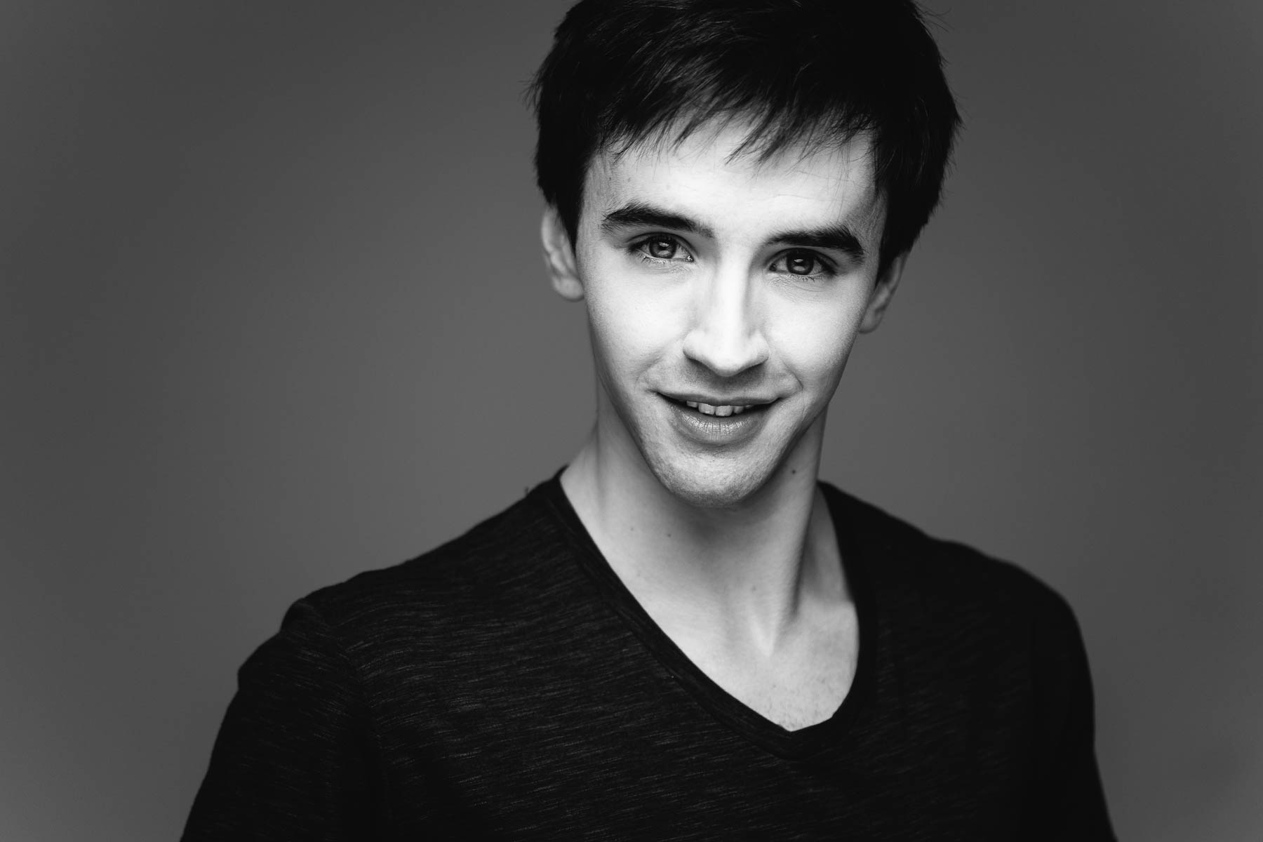 RYAN :: A HEADSHOT SESSION
