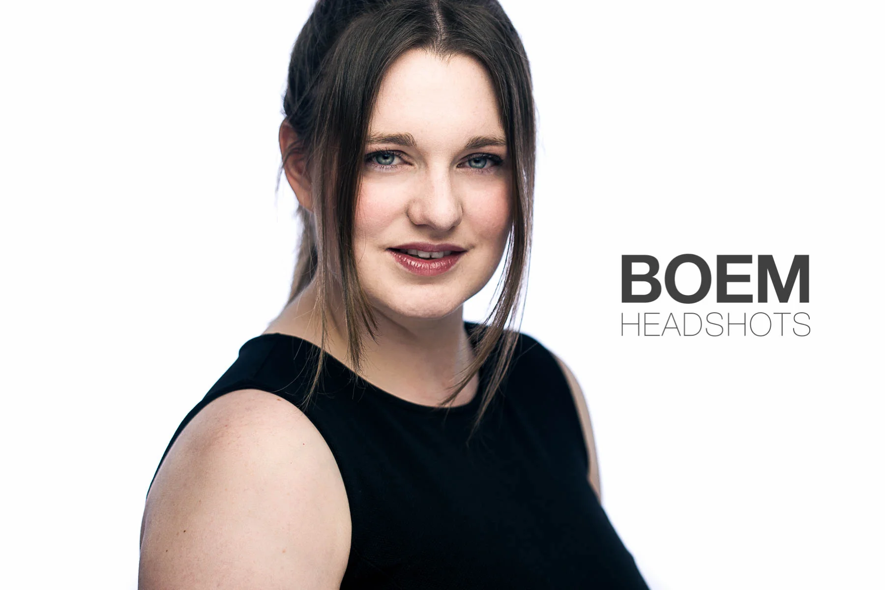 MIA - A HEADSHOT SESSION - ADELAIDE