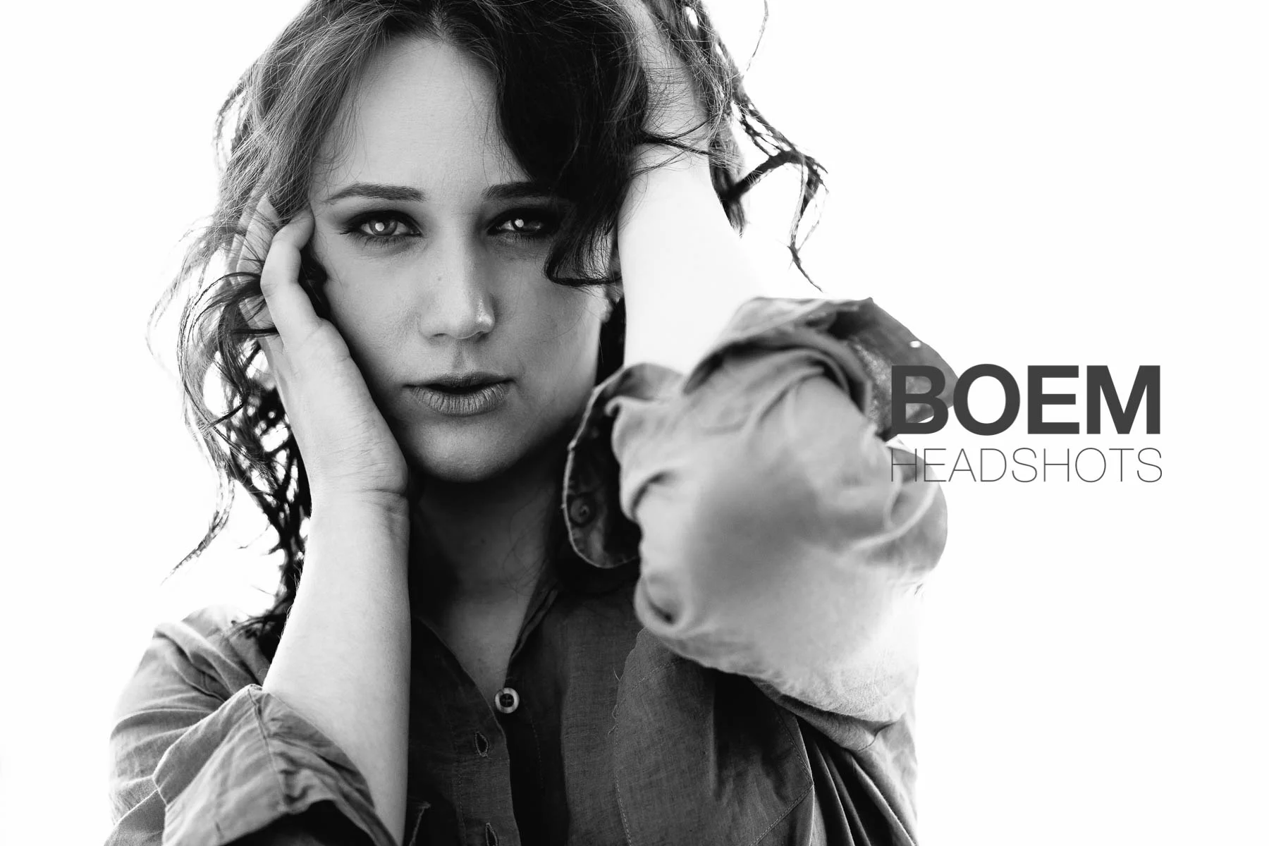 PREVIEW :: LAURA :: PRESENTER