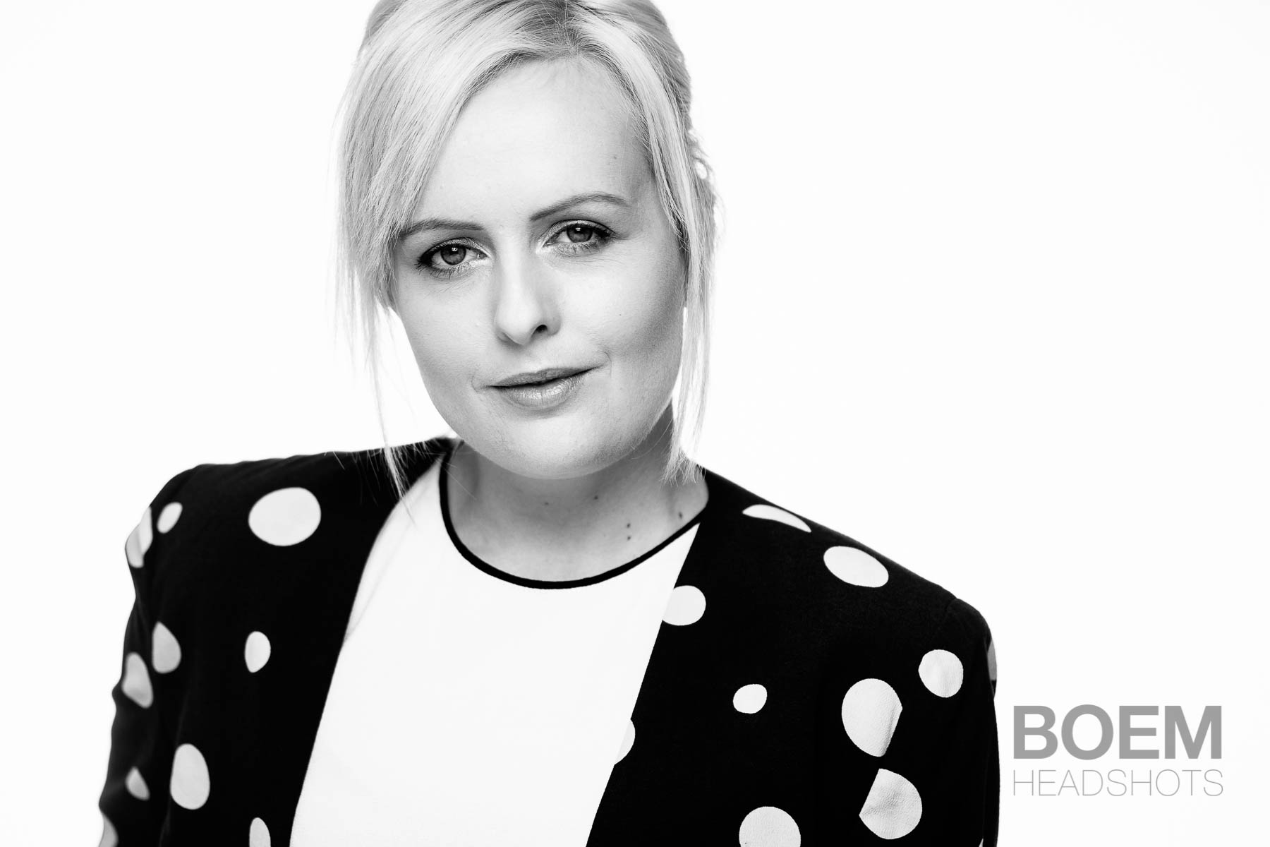 LUCY :: A HEADSHOT SESSION