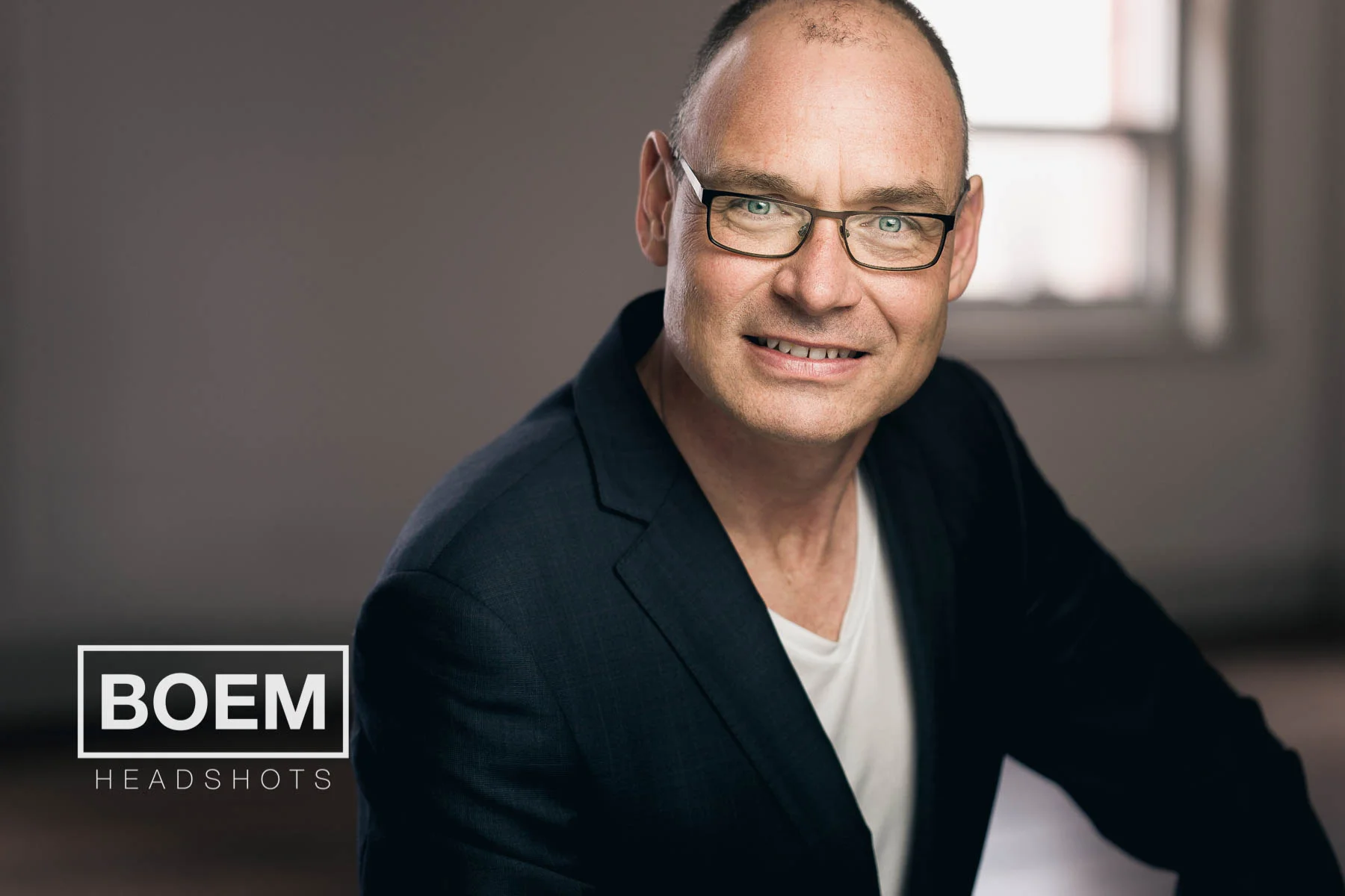 Craig is a local IT manager looking to update and build his online networks. We spent an hour in the studio shooting a few unique headshots for him and i love this one. More to come.