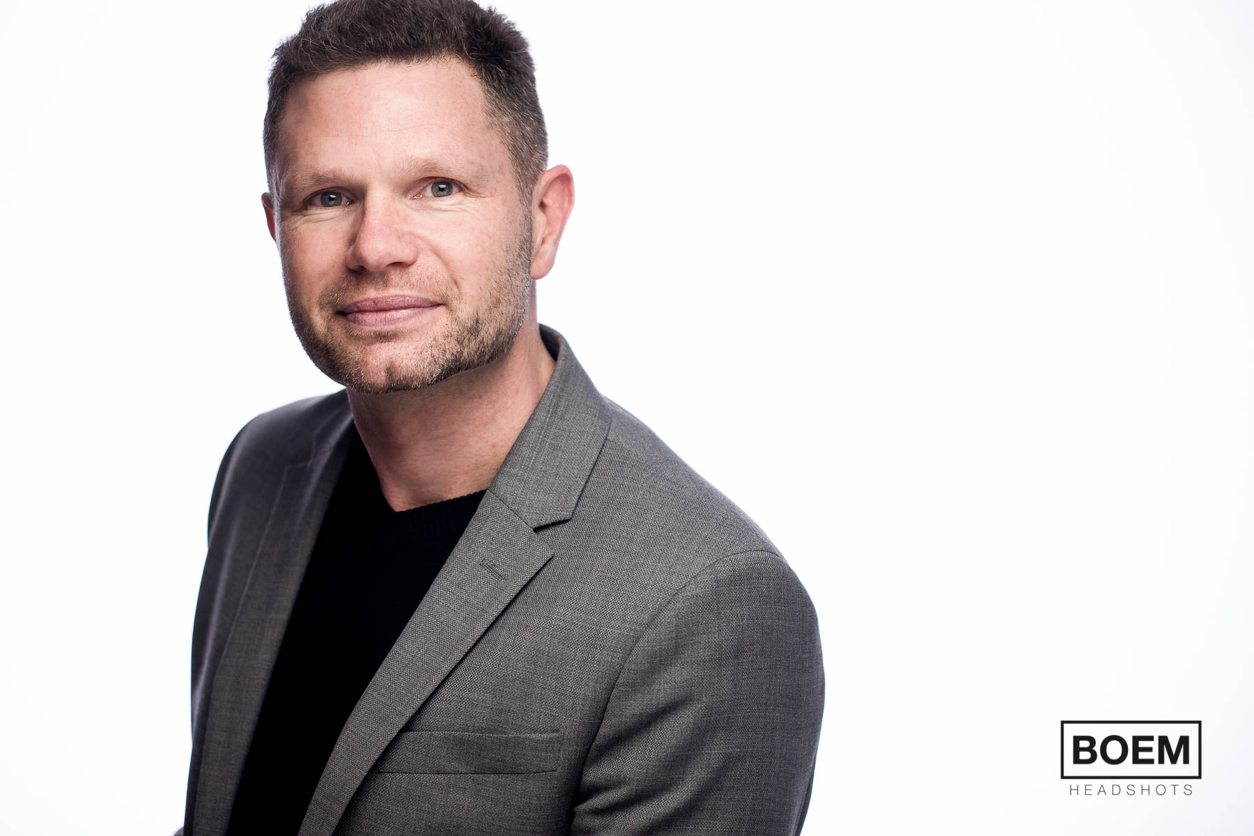 Seth came to see us to get a set of headshots and his 60SecondBrand video done. We had a blast in the studio and this is one of my favorite shots from the day... the video is looking stellar also!