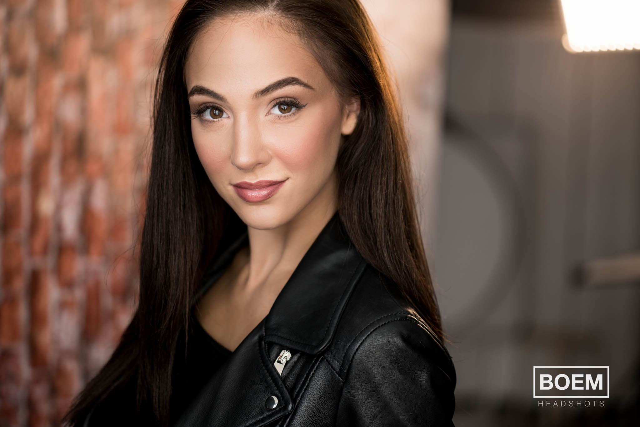 Steph came in to see us for a brand new set of acting and performance headshots. It was a blast working with her and we even had time to push the limits a little with a few atmospheric images!
