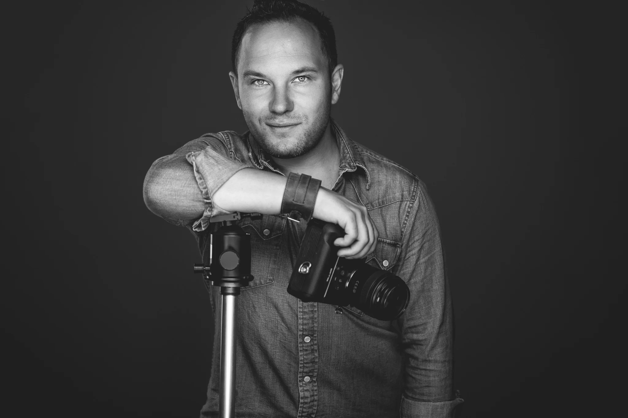 boem-headshots-adelaide-1_mini.jpg