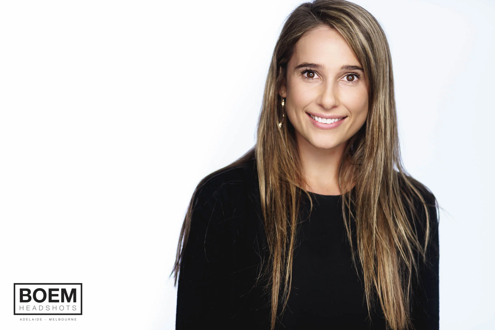 Hannah :: Executive Headshots :: Adelaide