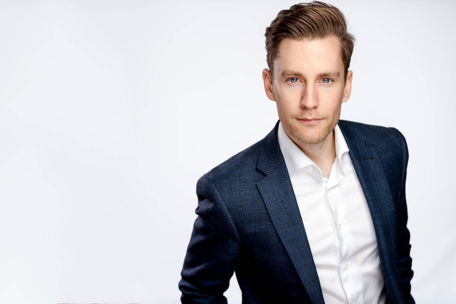 Preview :: Aaron :: Executive Headshots :: Adelaide