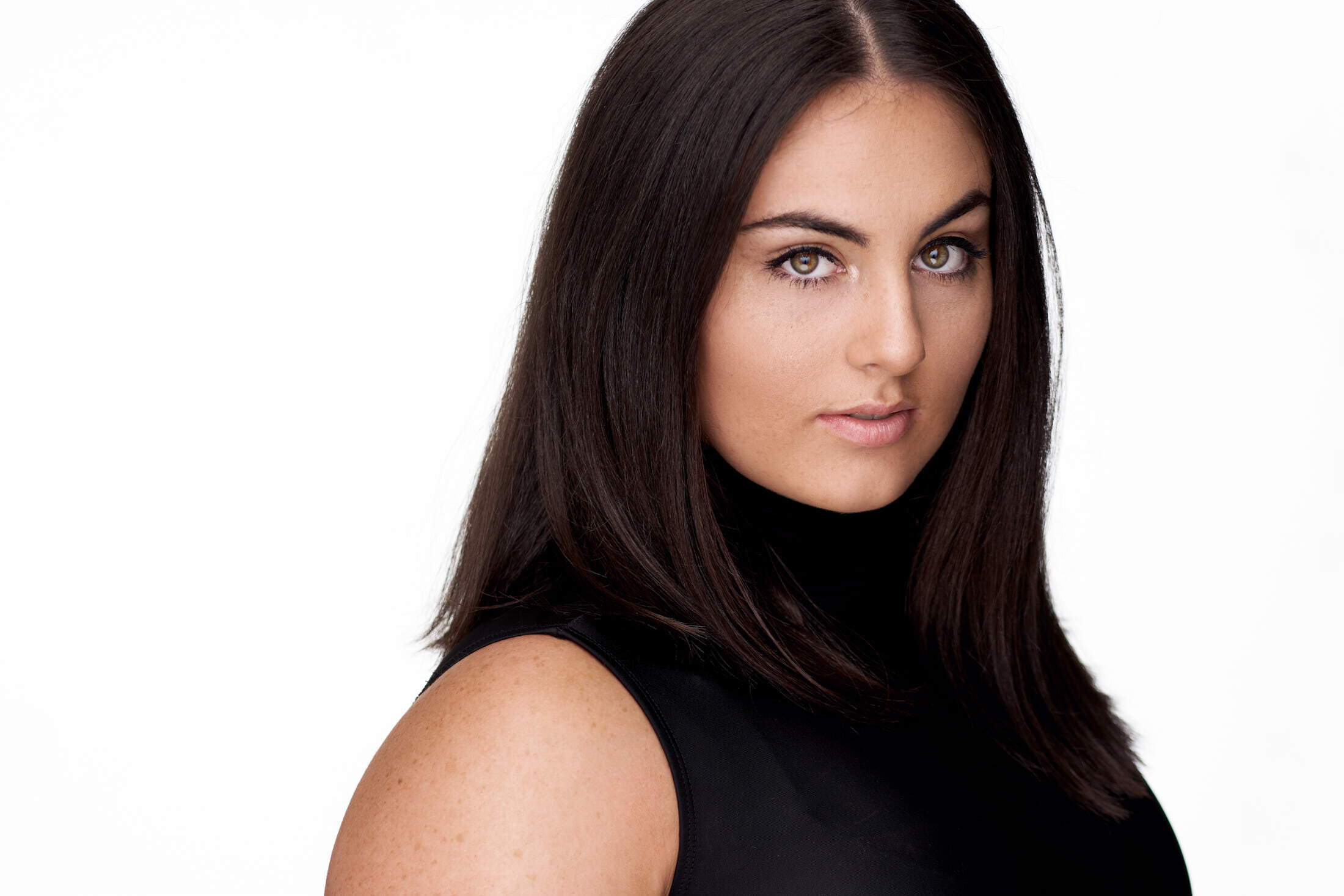 Professional Headshots for Tiana. Stunning studio and Cinematic Headshots and portraits for singer, dancer and performers. 
