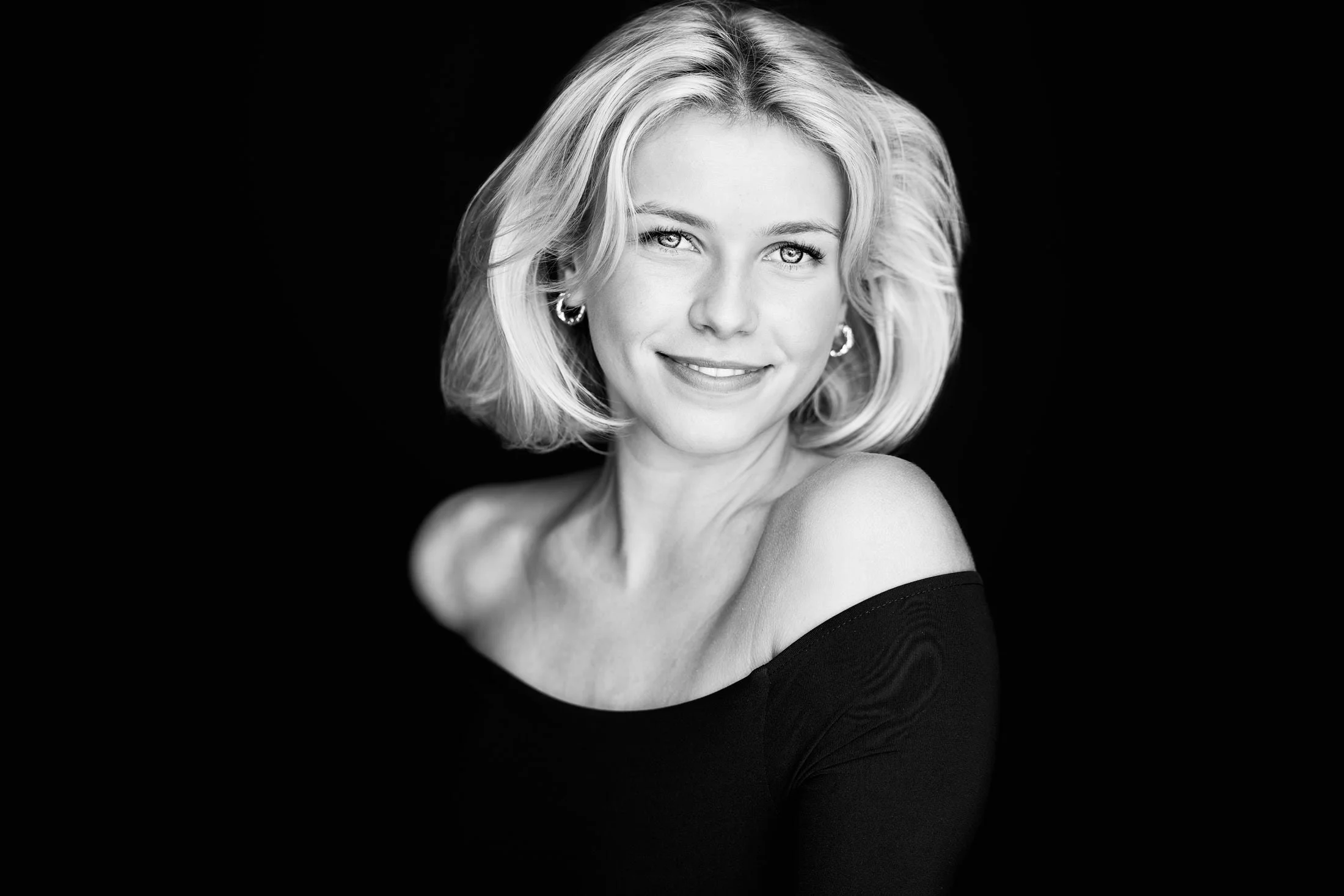 Freya Young - Headshots-04032024-3878_(2) 2.jpg