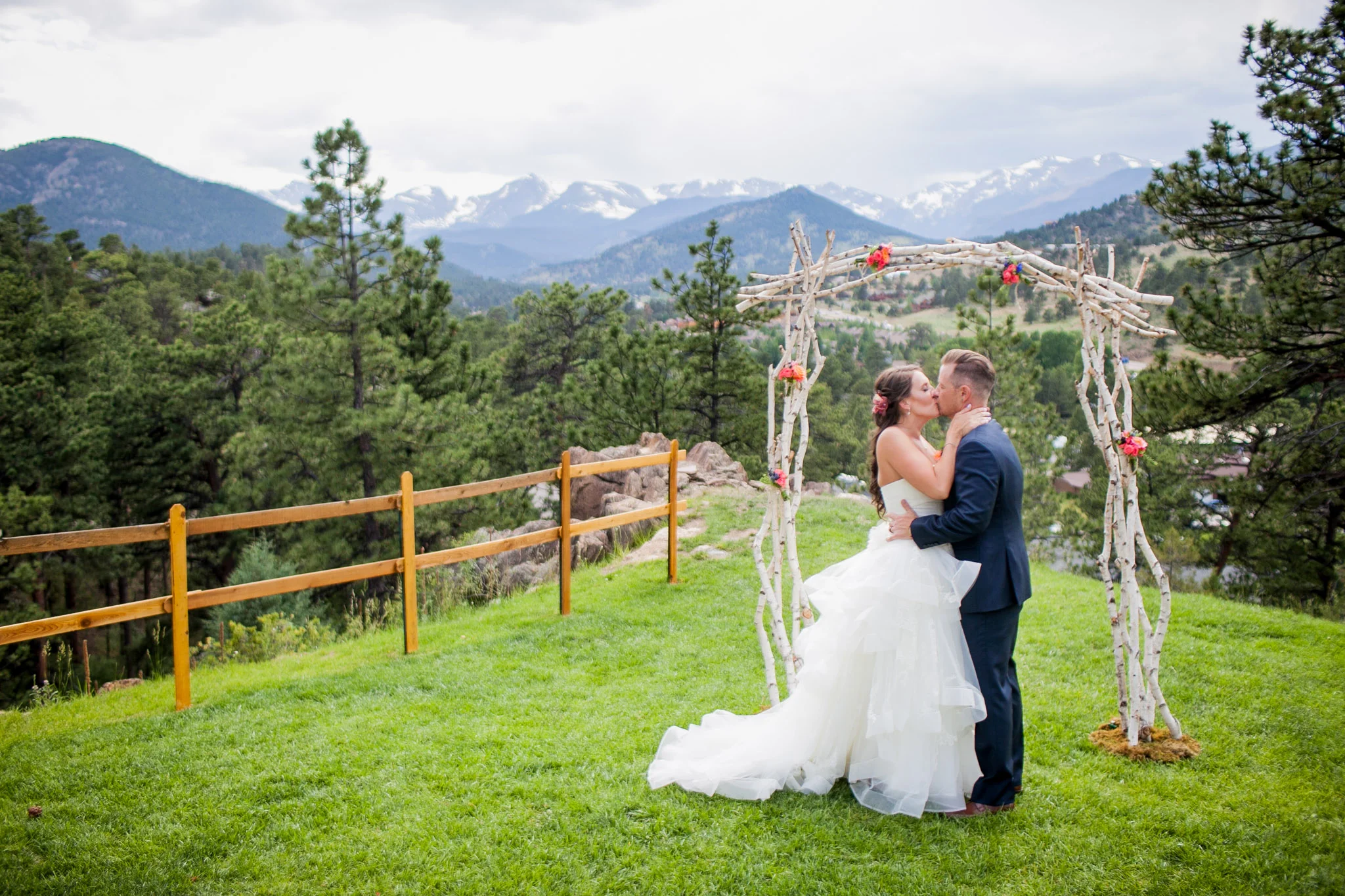Erin and Braden-36.jpg
