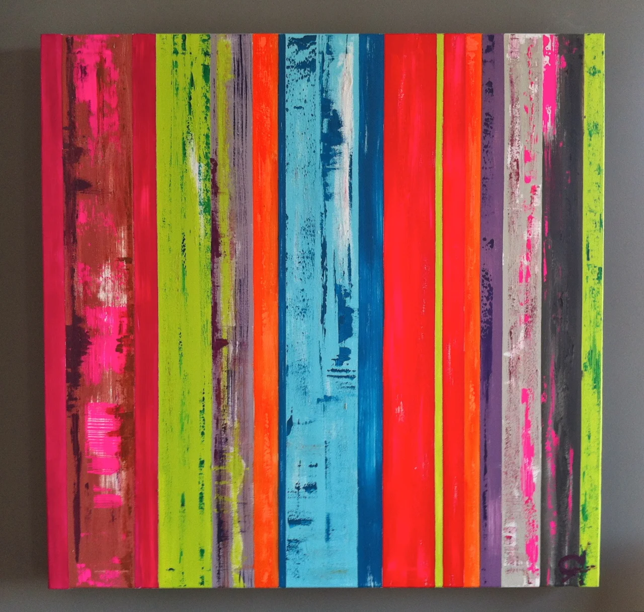 115cm x 115cm