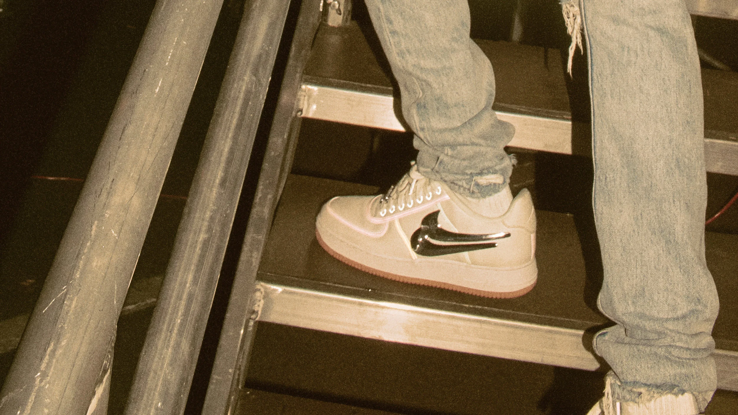 NSW / Travis Scott AF100