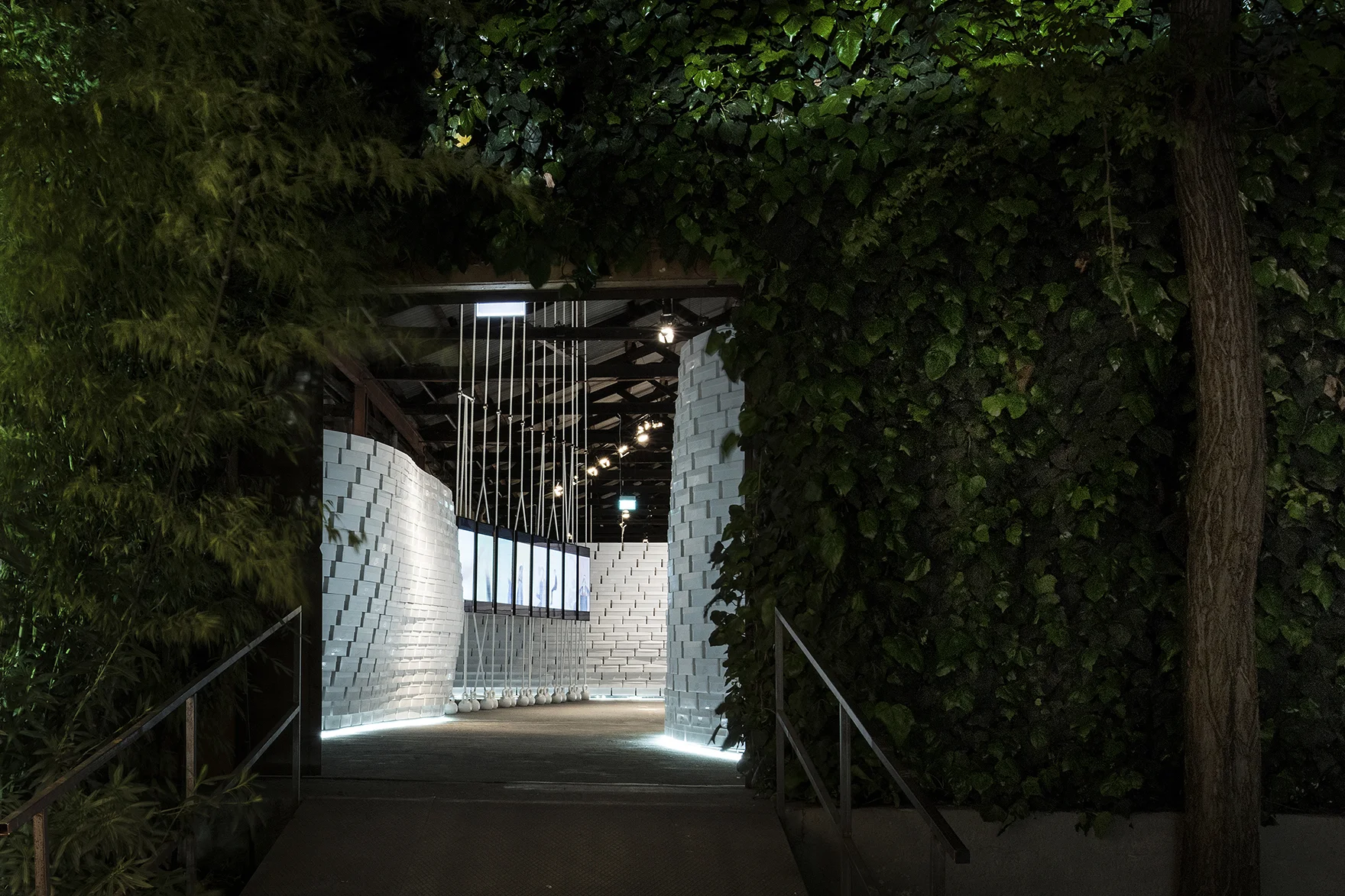 Nature of Motion / Milan