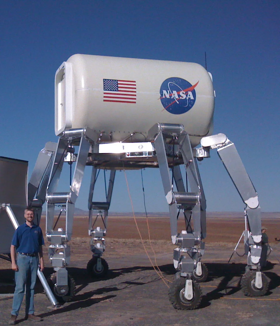 This is right after we made ATHLETE climb down off the top of that lander mockup that's at the left edge of the screen. &nbsp;In high winds.