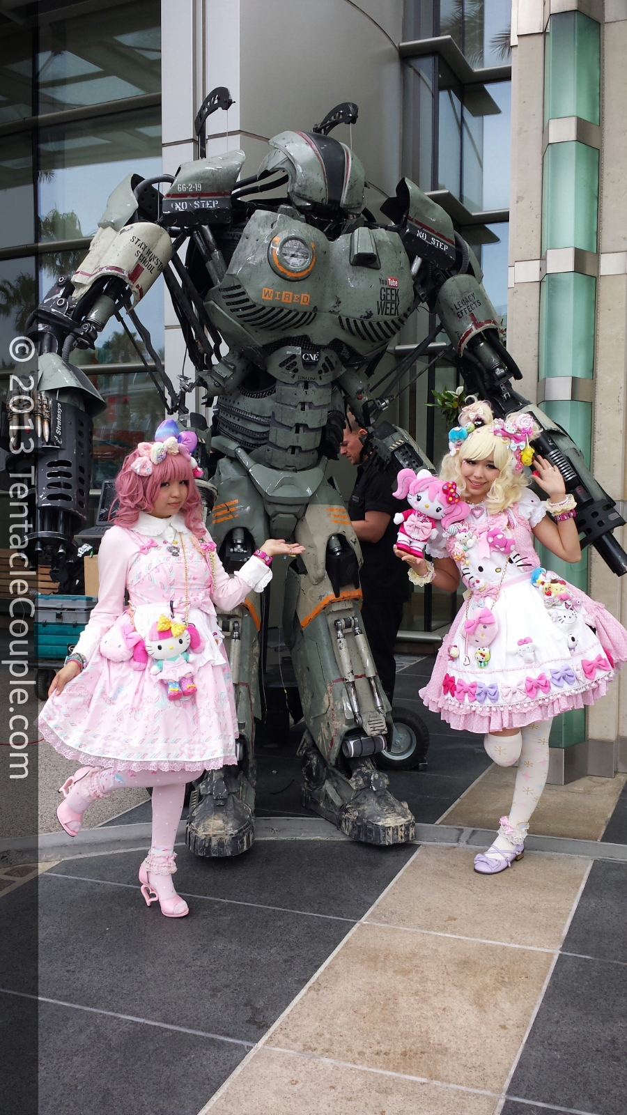 San Diego Comic-Con 2013 - Hello Robot