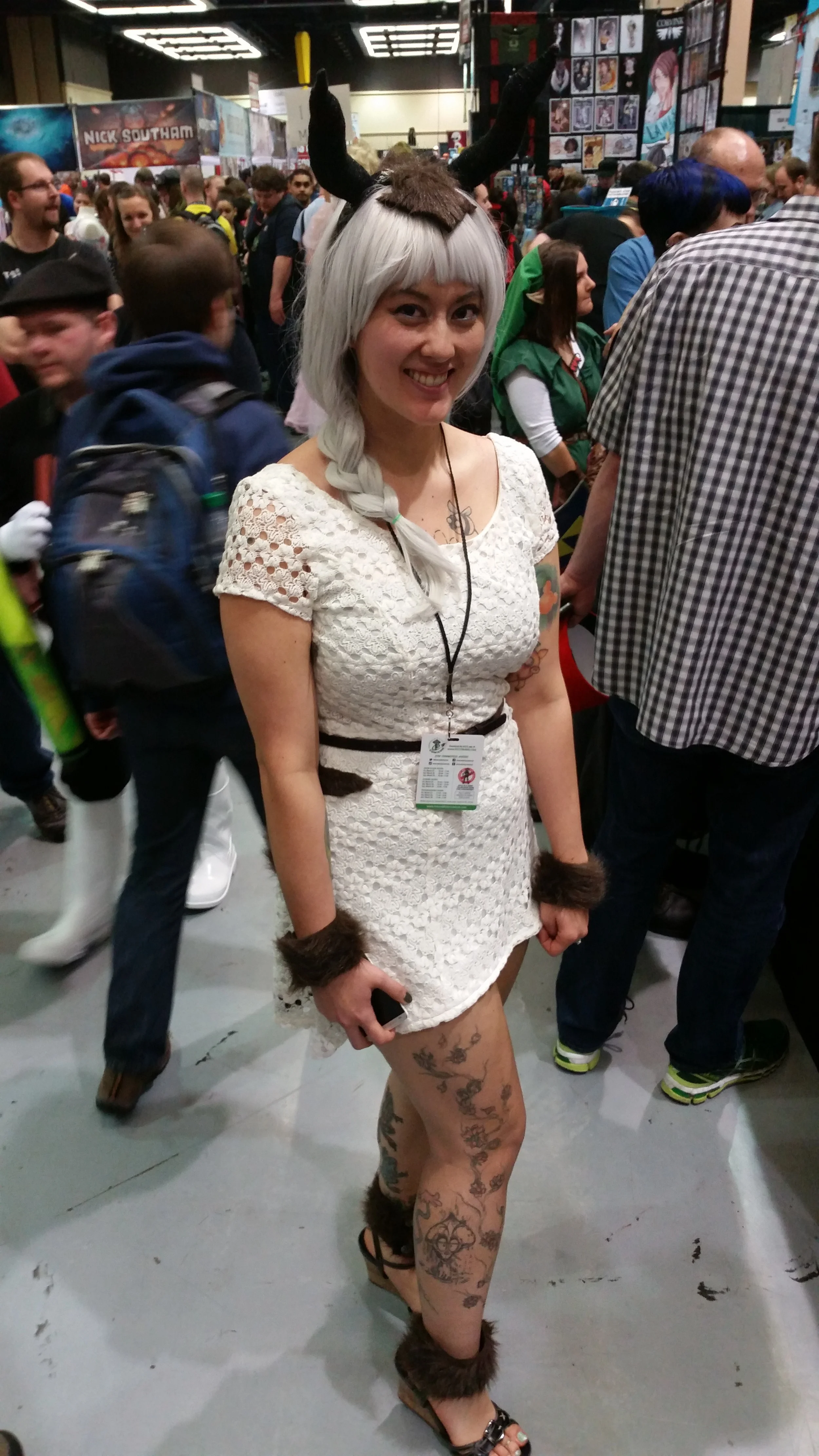 Cute #appa #cosplayer from #avatar at #ECCC #otaku #manga #costumes