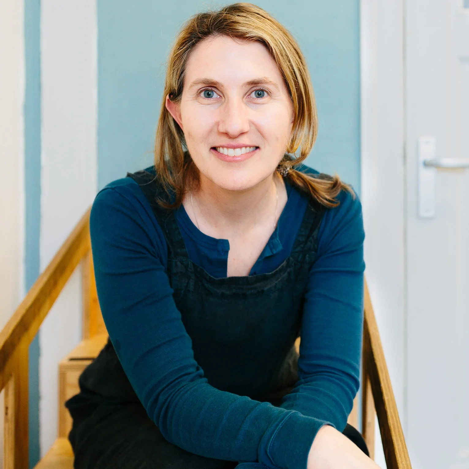 Author+Photo+-+Simone+Davies.jpg