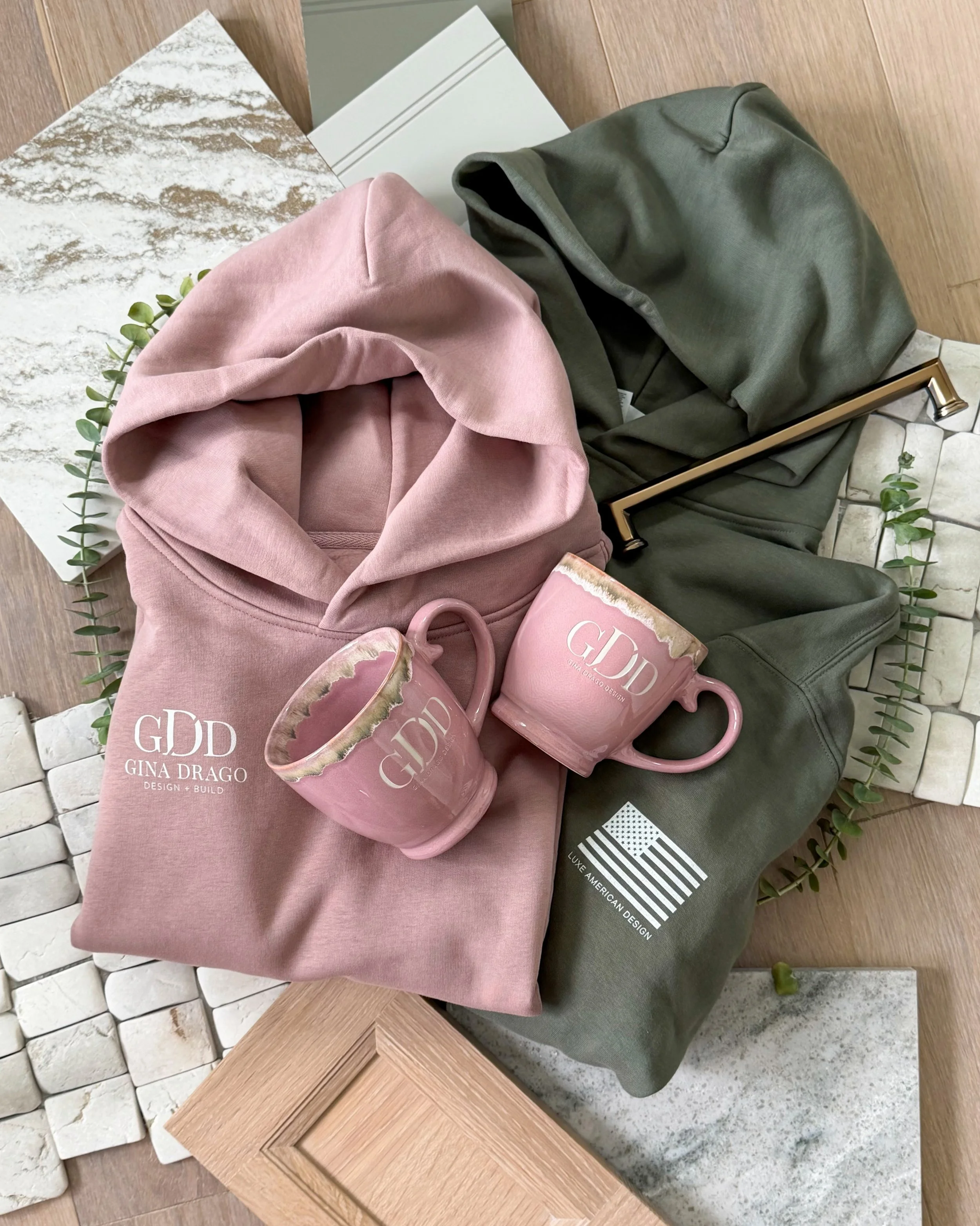 Happy Labor Day! We have a little bit of summertime sadness here but so loving locals second season! #fenwickisland beaches are the best right now&hellip;cool breezes, warm water, NO JELLY&rsquo;S! #labordayweekend #ginadragodesign #interiordesign #l
