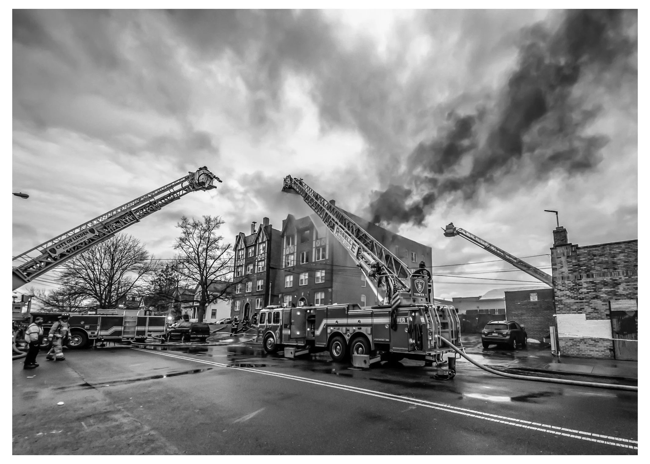 3-1-21 3rd Alarm 118 West 2nd ST Roselle NJ-24-Edit.jpg