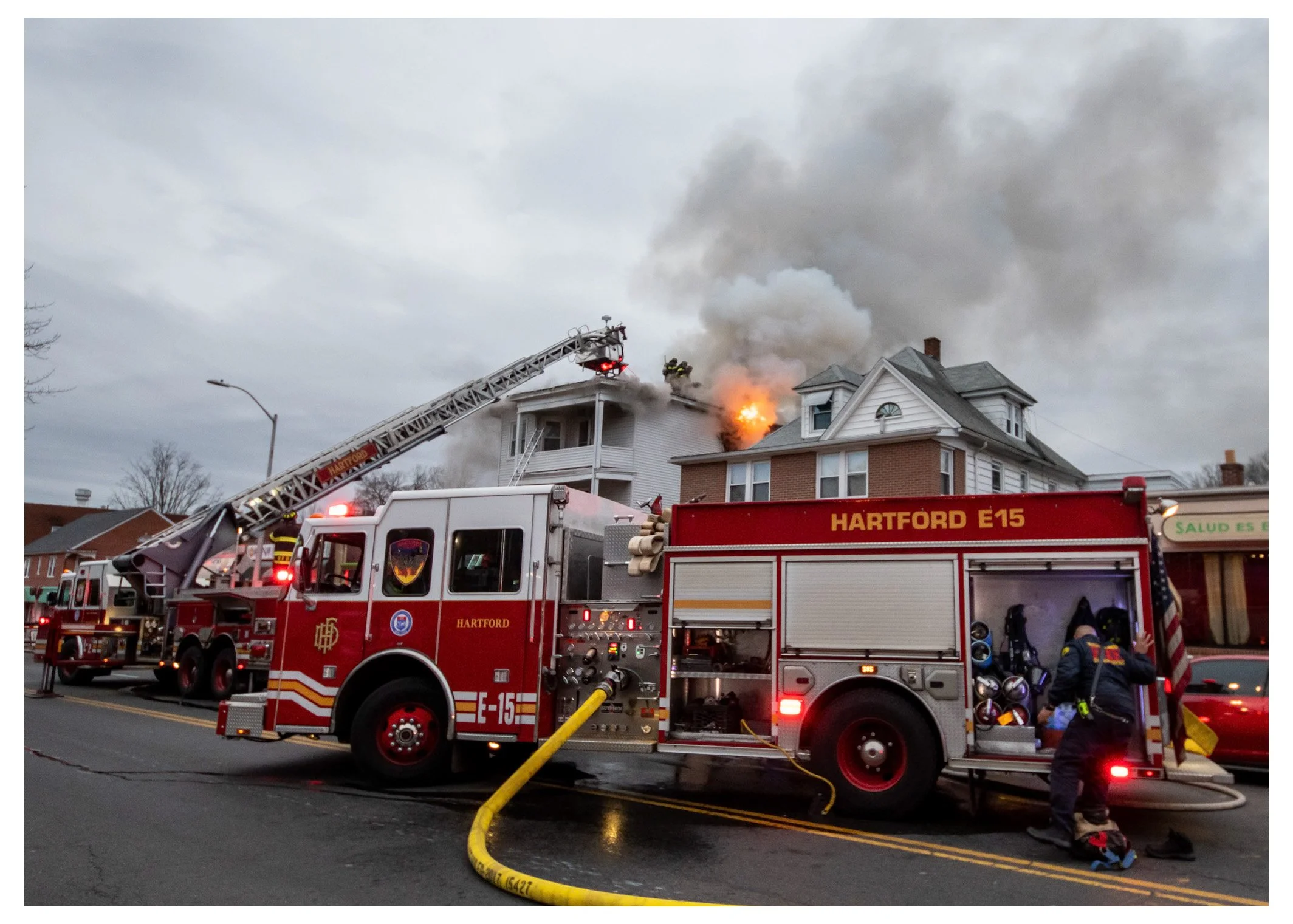 12-15-21 2nd Alarm 424 New Britain Ave Hartford CT-9.jpg