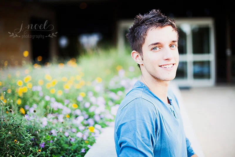 Alex+Headshots-9723-1w+copy.jpg