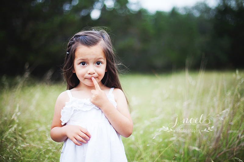 Dawn+&+Ava-3773-1w.jpg