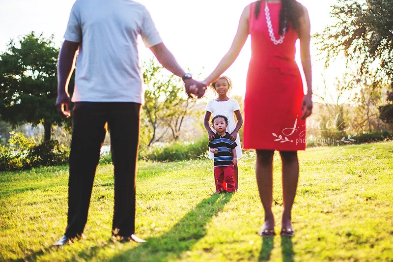 Thomas+Fam-9589-1w.jpg