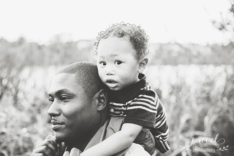 Thomas+Fam-9704-3w.jpg