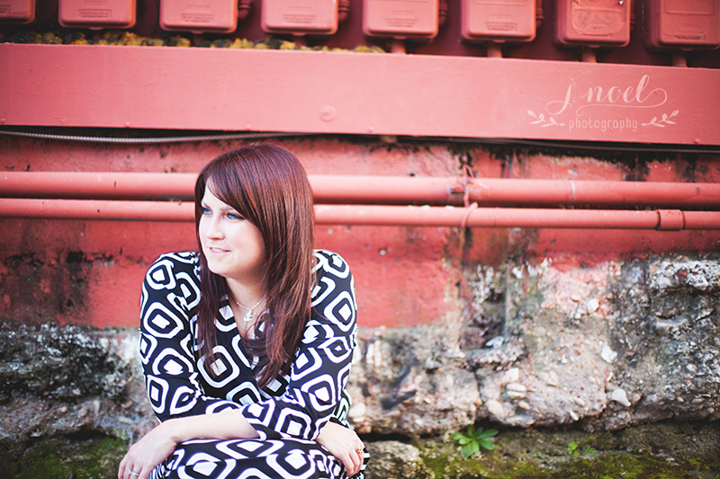 Julie+E-2606-1w.jpg