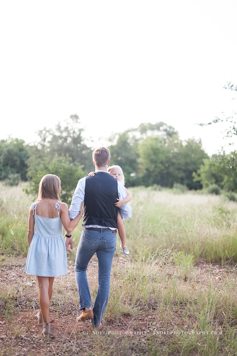 Austin Family Photographer 01.jpg