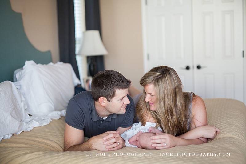 Austin lifestyle newborn photographer 11.jpg