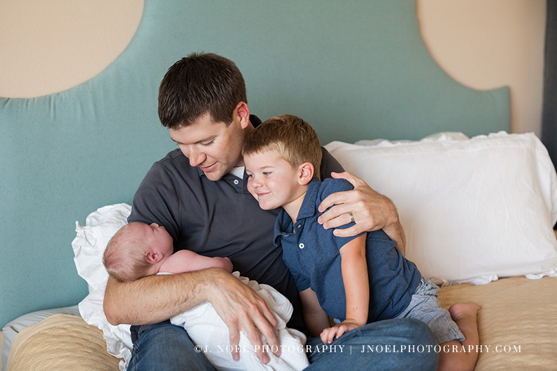 Austin lifestyle newborn photographer 18.jpg