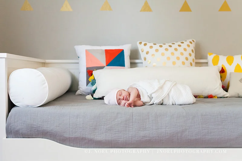 Austin lifestyle newborn 4.jpg
