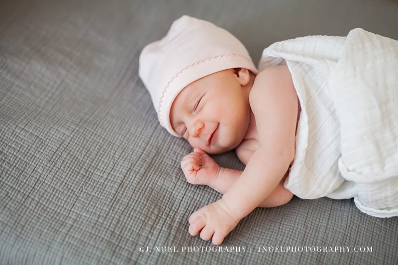 Austin lifestyle newborn 5.jpg