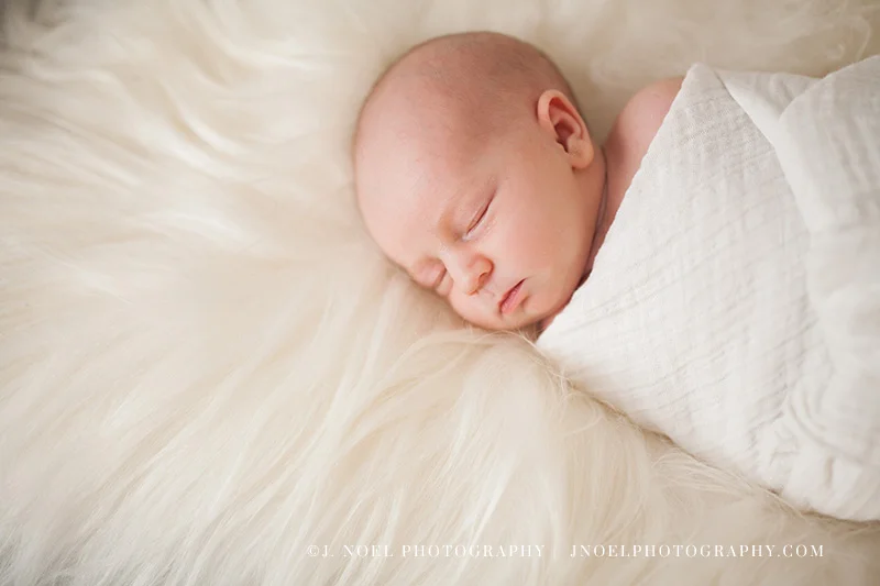 Austin lifestyle newborn 13.jpg