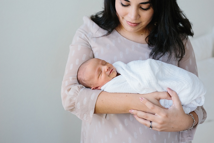 Austin Newborn Photographer 07.jpg