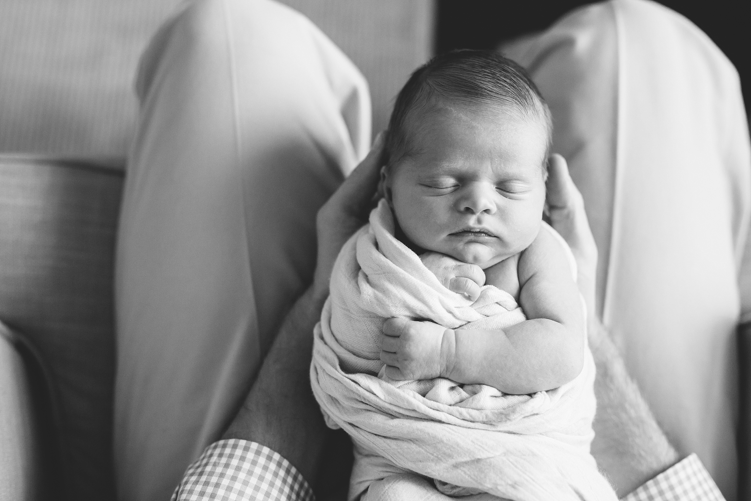 Austin Newborn Photographer 08.jpg