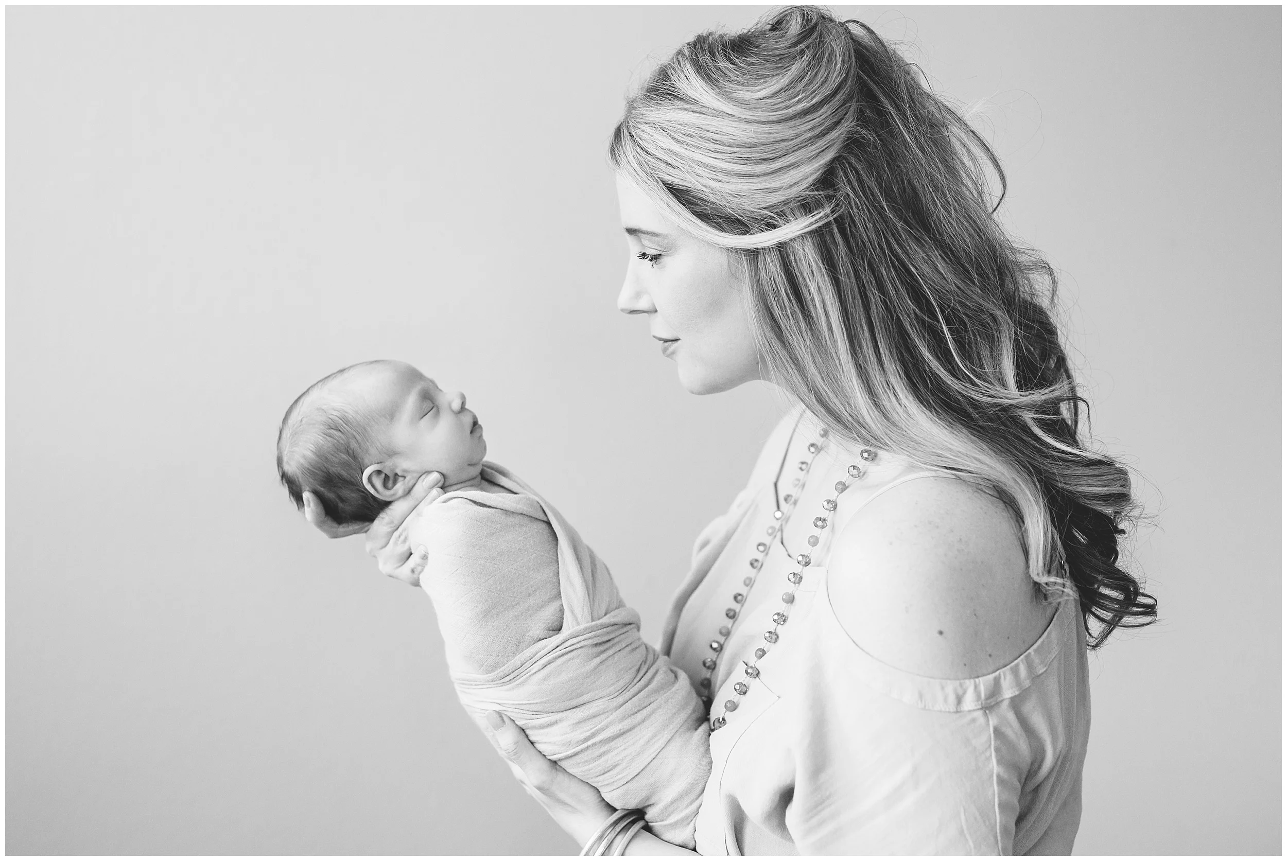 Austin Newborn Photographer12.jpg