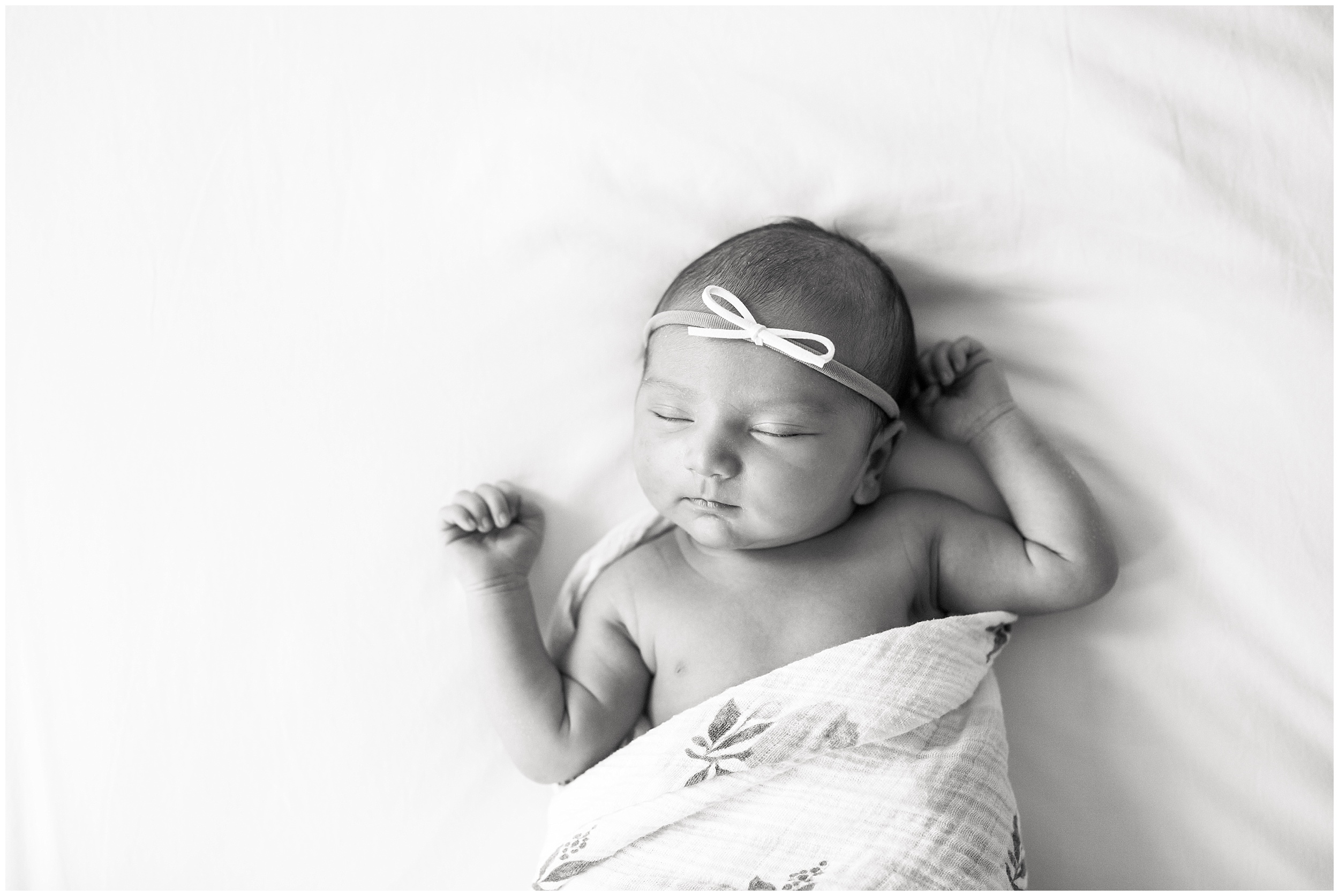 Austin Newborn Photographer05.jpg