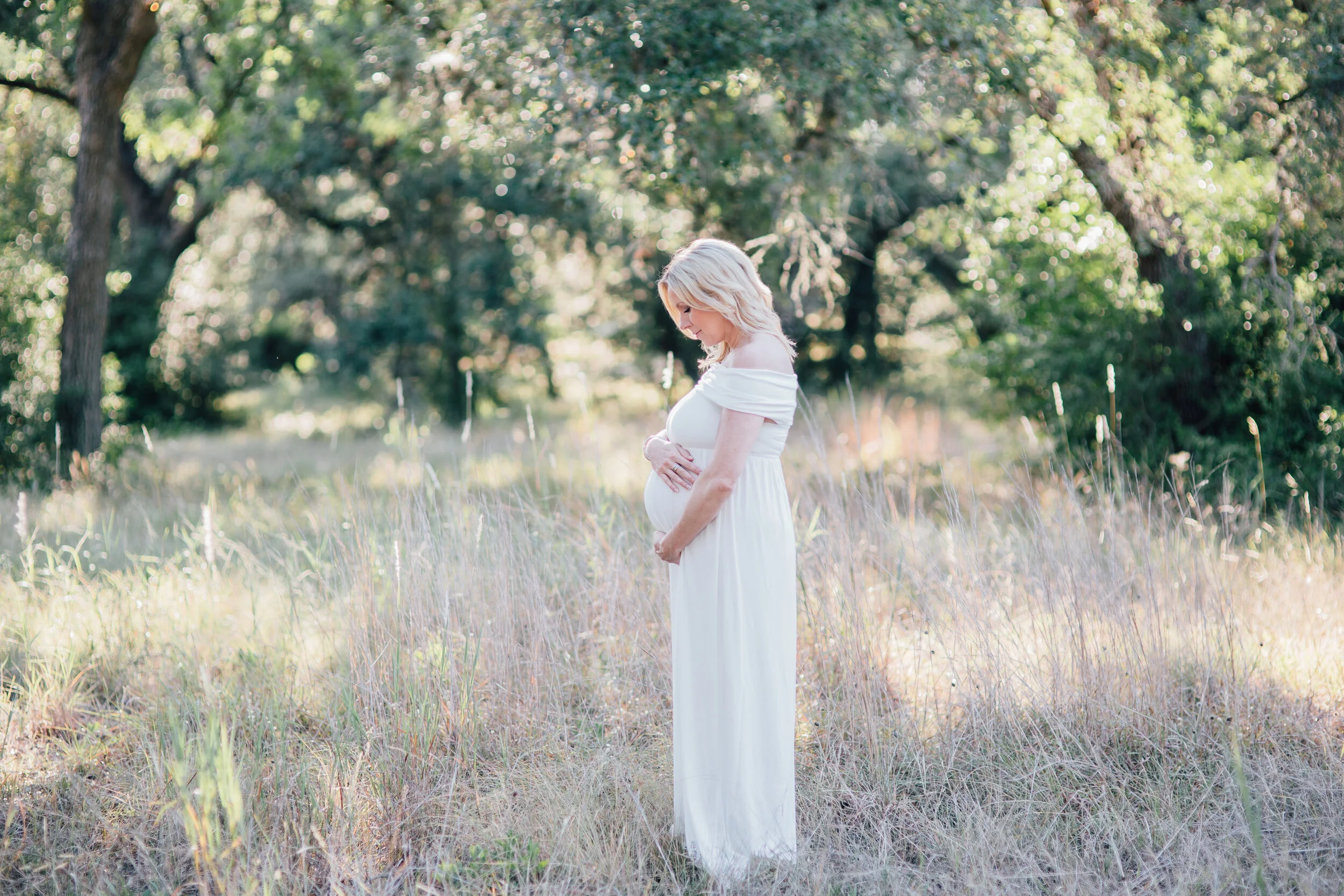 Kelly &amp; Adam ~ golden light maternity photos in Austin, TX