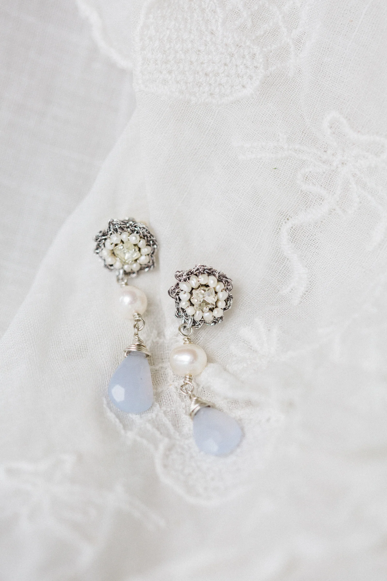 E16FLE Fleurette Earrings