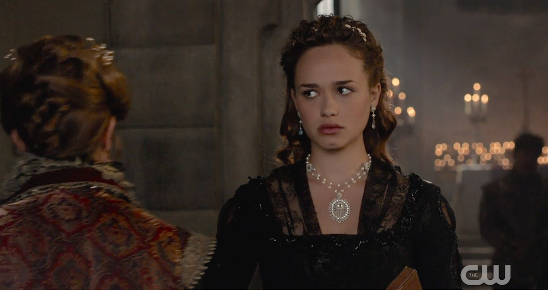  Edera 'Lilliane' necklace and 'Fleurette' earrings featured on Reign.&nbsp; 