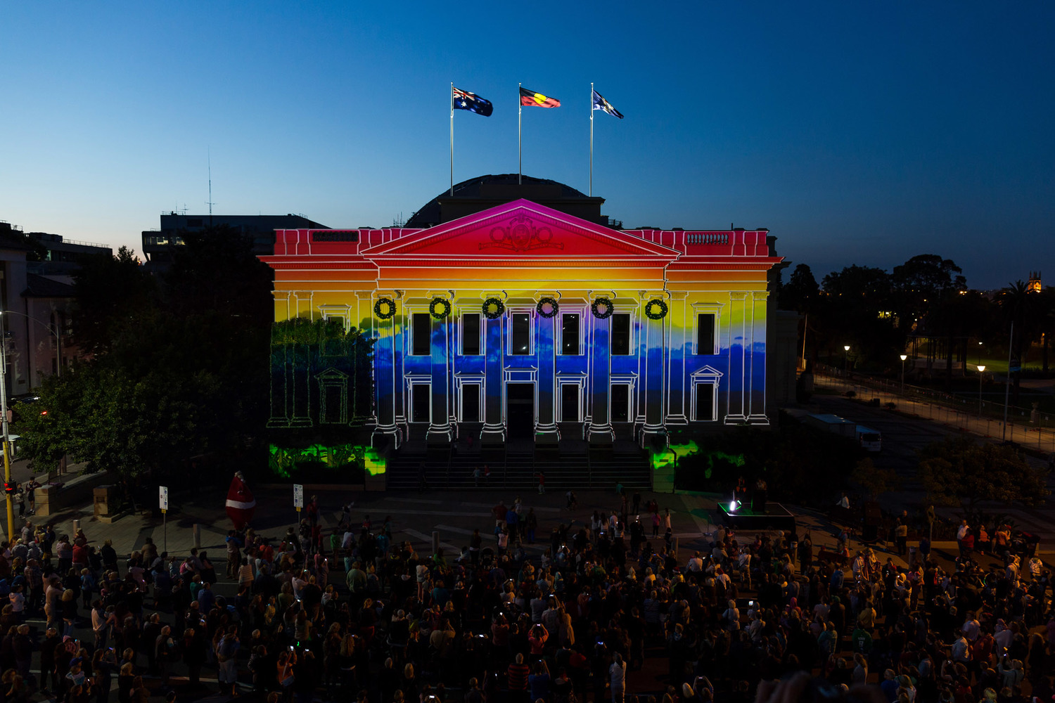 Projection+Amanda+Morgan+Nick+Azidis+Geelong+City+Hall.jpg