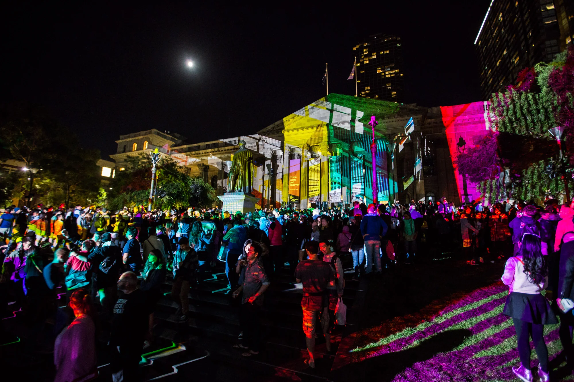 069 - White Night Melb_Landscaping Architecture_Amanda Morgan_James Morgan_DJ JNett_photo by James HH Morgan.jpg