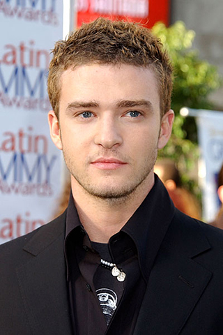   Justin Timberlake (2002)   “When Justin Timberlake went solo, he went from crunchy, bleached hair to his natural dark blonde. Suddenly, he was a huge star and transformed from teen idol to sex symbol. For men who are naturally dark blonde, a little